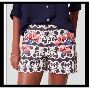 LOFT Ann Taylor The Riviera Short Size 0 Floral Medallion Print Summer Casual
